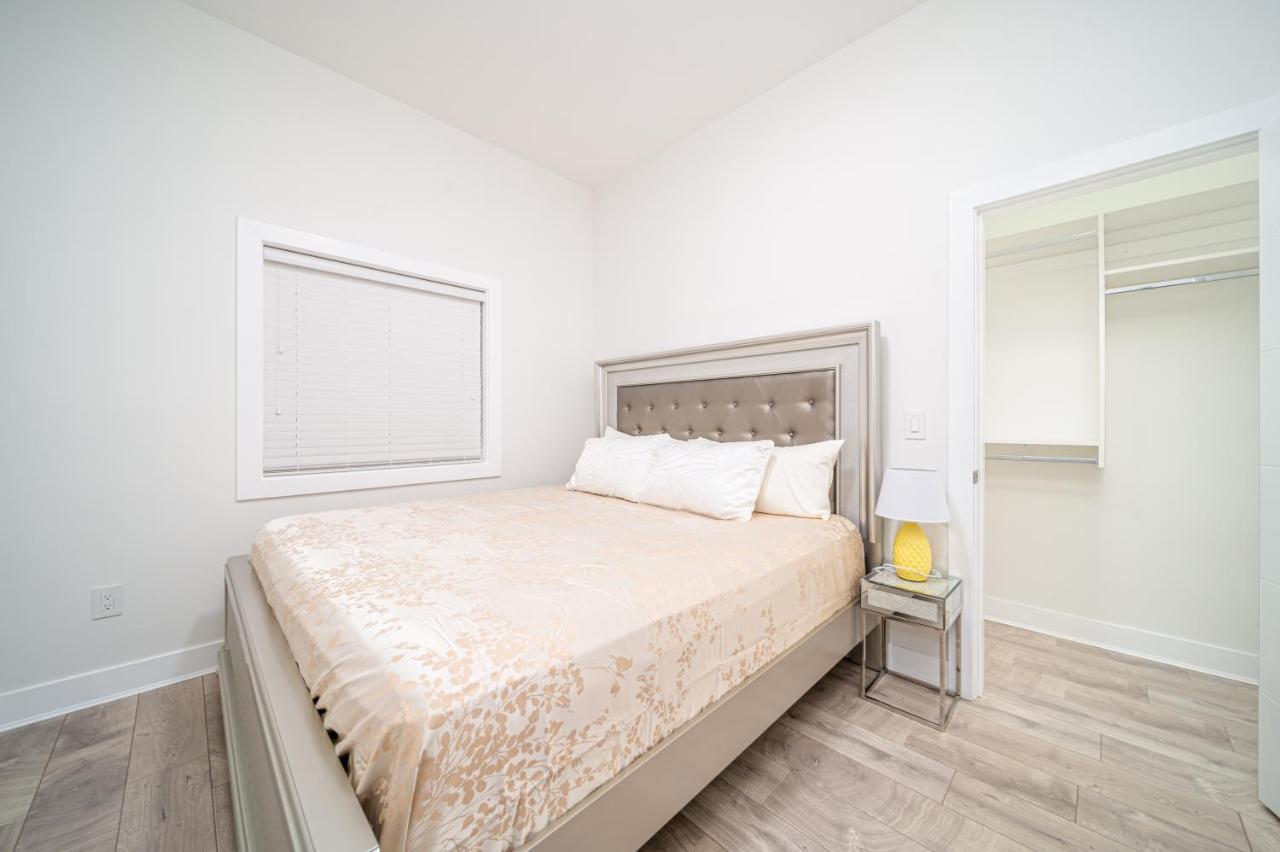 Sun Suite Surrey Exterior foto